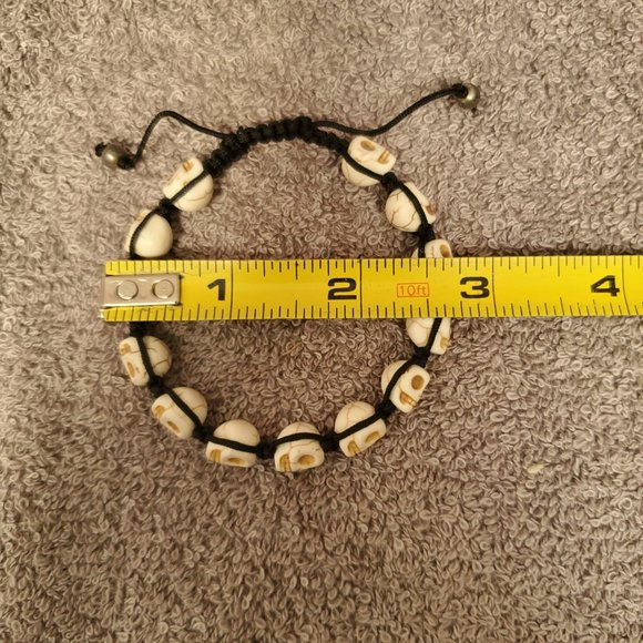 Halloween Skull Beaded Adjustable Bracelet - Picture 2 of 4